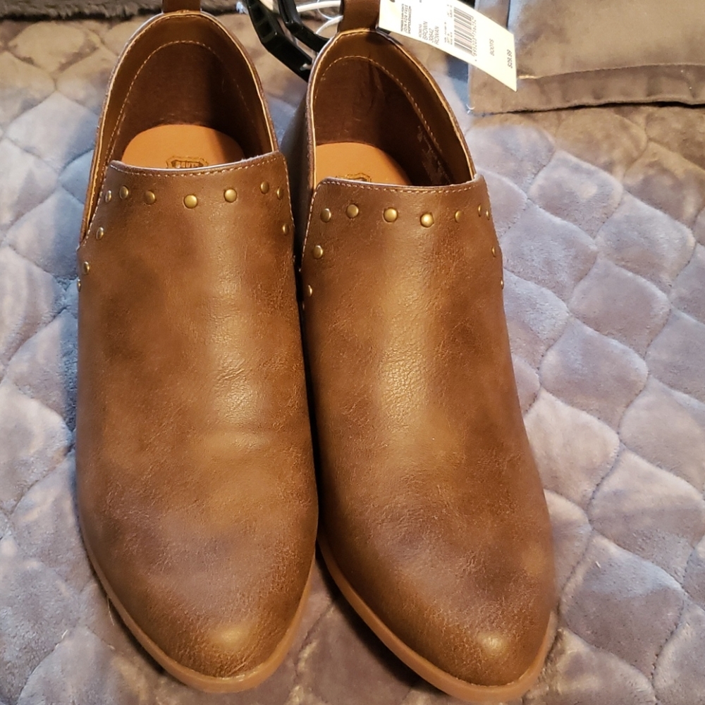 Booties - Picture 2 of 4